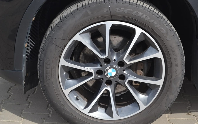 BMW X5 cena 139000 przebieg: 169472, rok produkcji 2018 z Miłosław małe 466